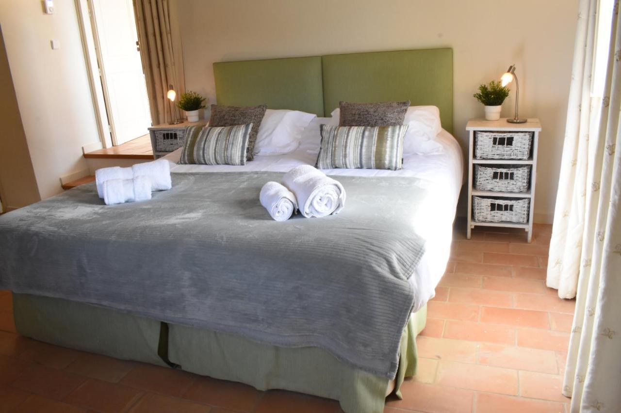 B&B Can Jan Sant Ferriol Buitenkant foto
