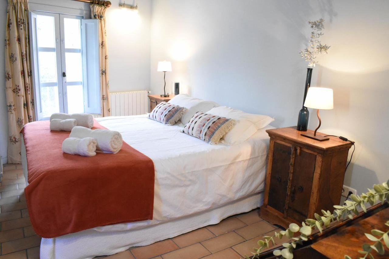 B&B Can Jan Sant Ferriol Buitenkant foto