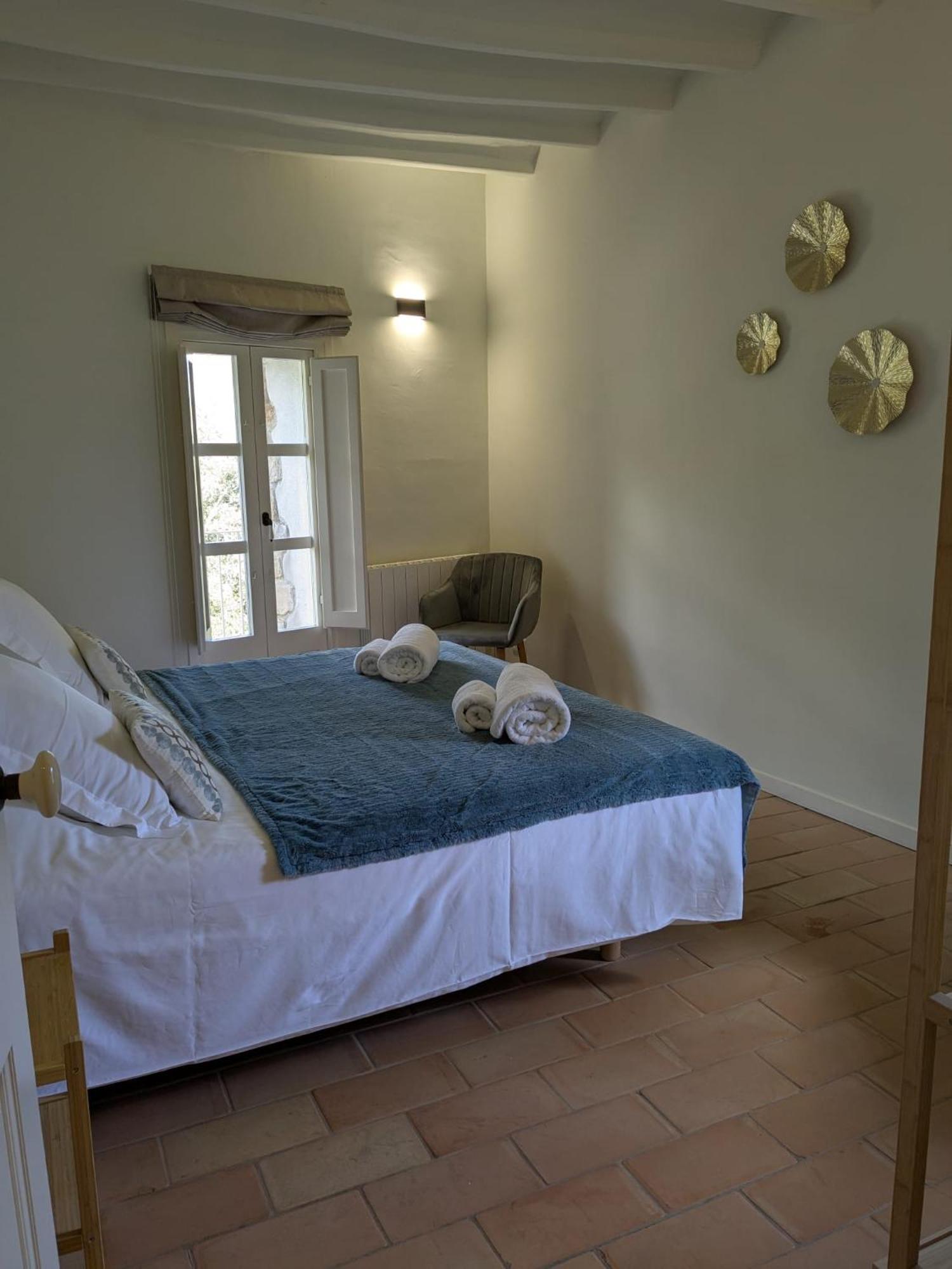 B&B Can Jan Sant Ferriol Buitenkant foto